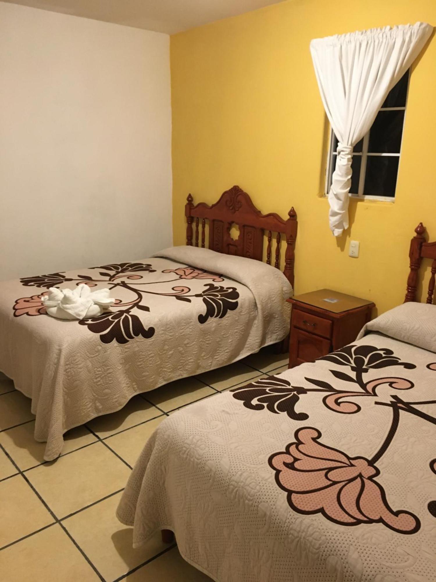 Hotel Posada Camelinas Pátzcuaro Eksteriør bilde