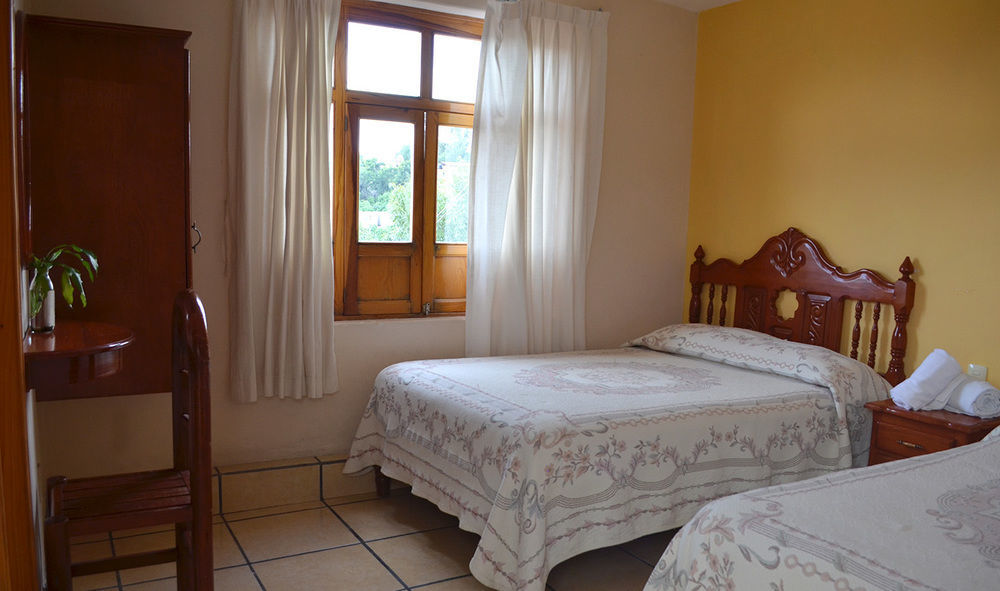 Hotel Posada Camelinas Pátzcuaro Eksteriør bilde