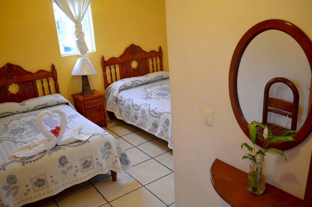 Hotel Posada Camelinas Pátzcuaro Eksteriør bilde