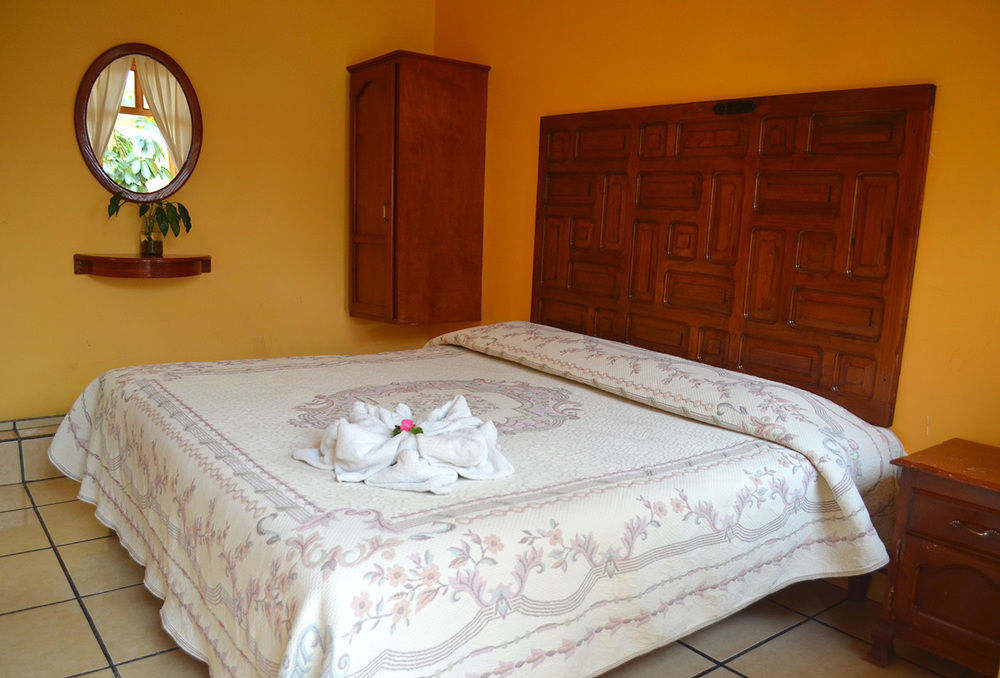 Hotel Posada Camelinas Pátzcuaro Eksteriør bilde