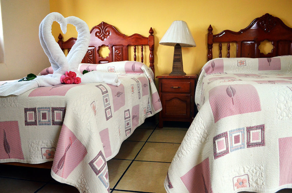 Hotel Posada Camelinas Pátzcuaro Eksteriør bilde