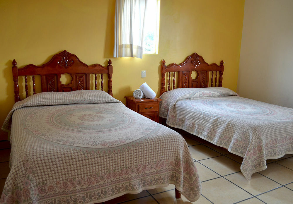 Hotel Posada Camelinas Pátzcuaro Eksteriør bilde